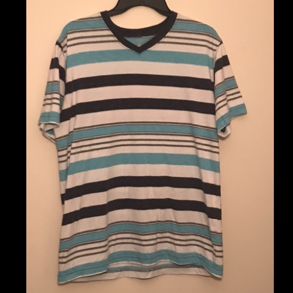 No Boundaries Other - Blue striped v-neck shirt